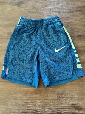 🟠VGUC🟠 Nike Dri-Fit Drawstring Shorts w/Pockets - Youth Size 7
